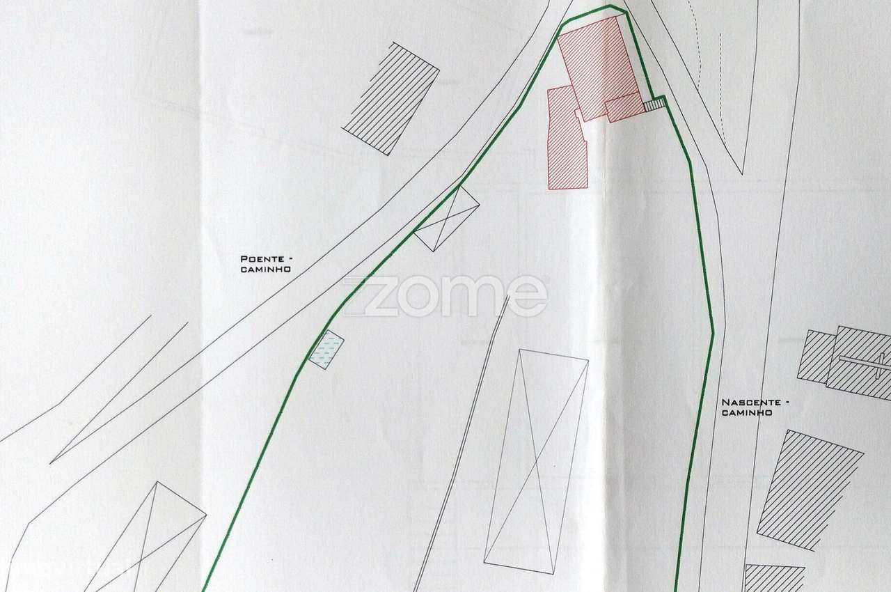 Quinta em Montalegre (cinco quartos e duas caas de banho-30