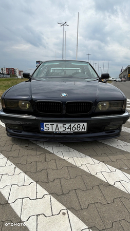 BMW Seria 7 - 12
