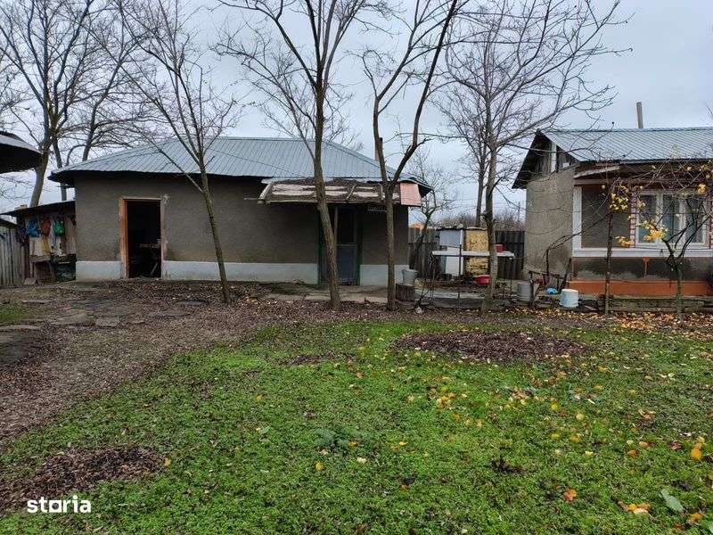 Vand casa la tara - Imagine principală: 4/5