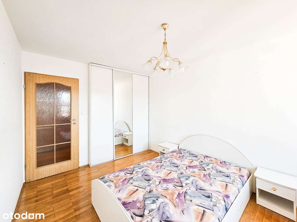 3 lub 4 przestronne pokoje w centrum, 2 windy!-10