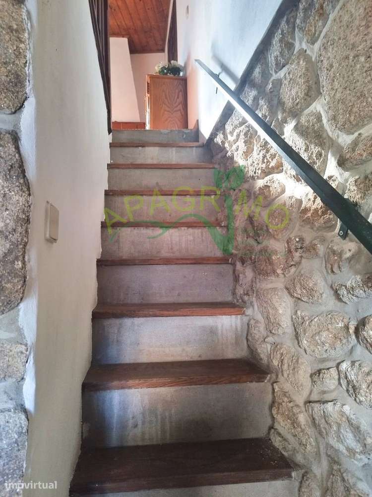 Moradia rústica T2 no Souto em Penedono-7