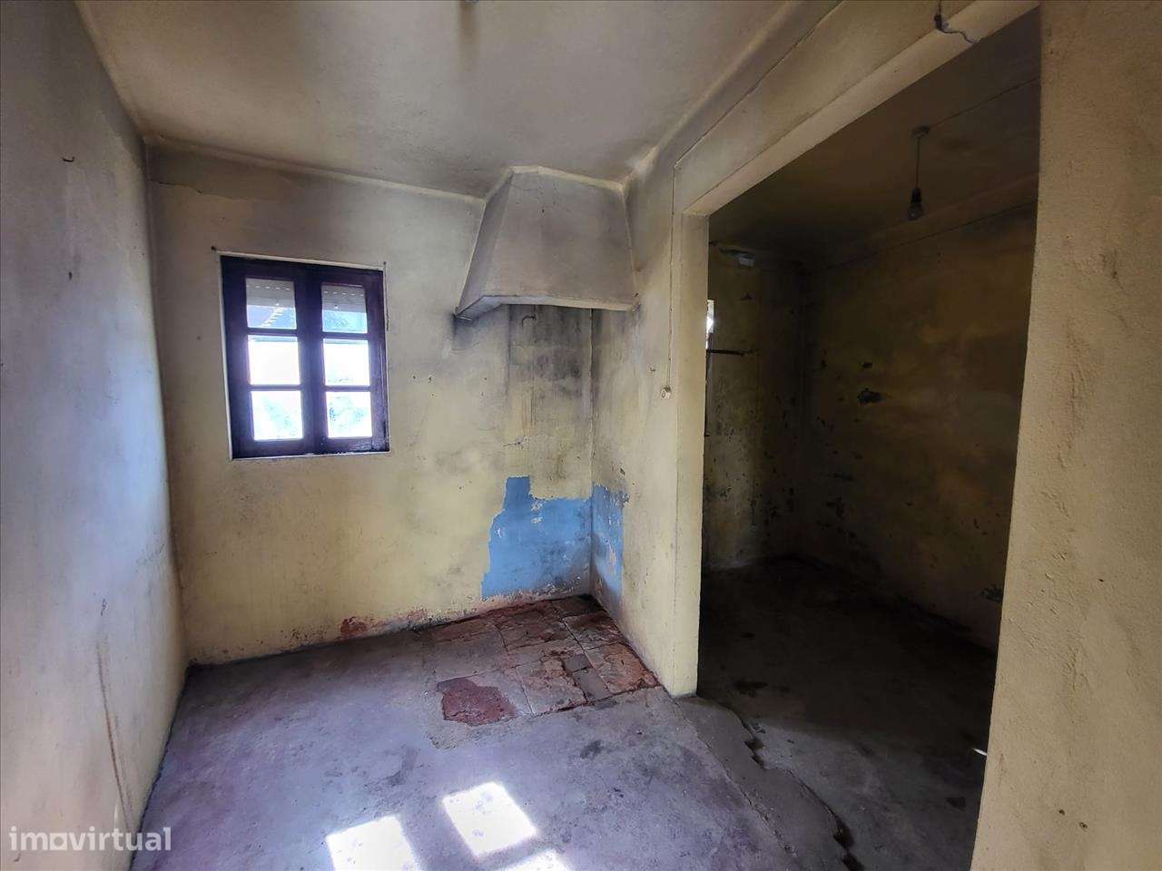 Moradia T2, Viseu, Santa Comba Dão, Pinheiro de Ázere - Grande imagem: 4/25