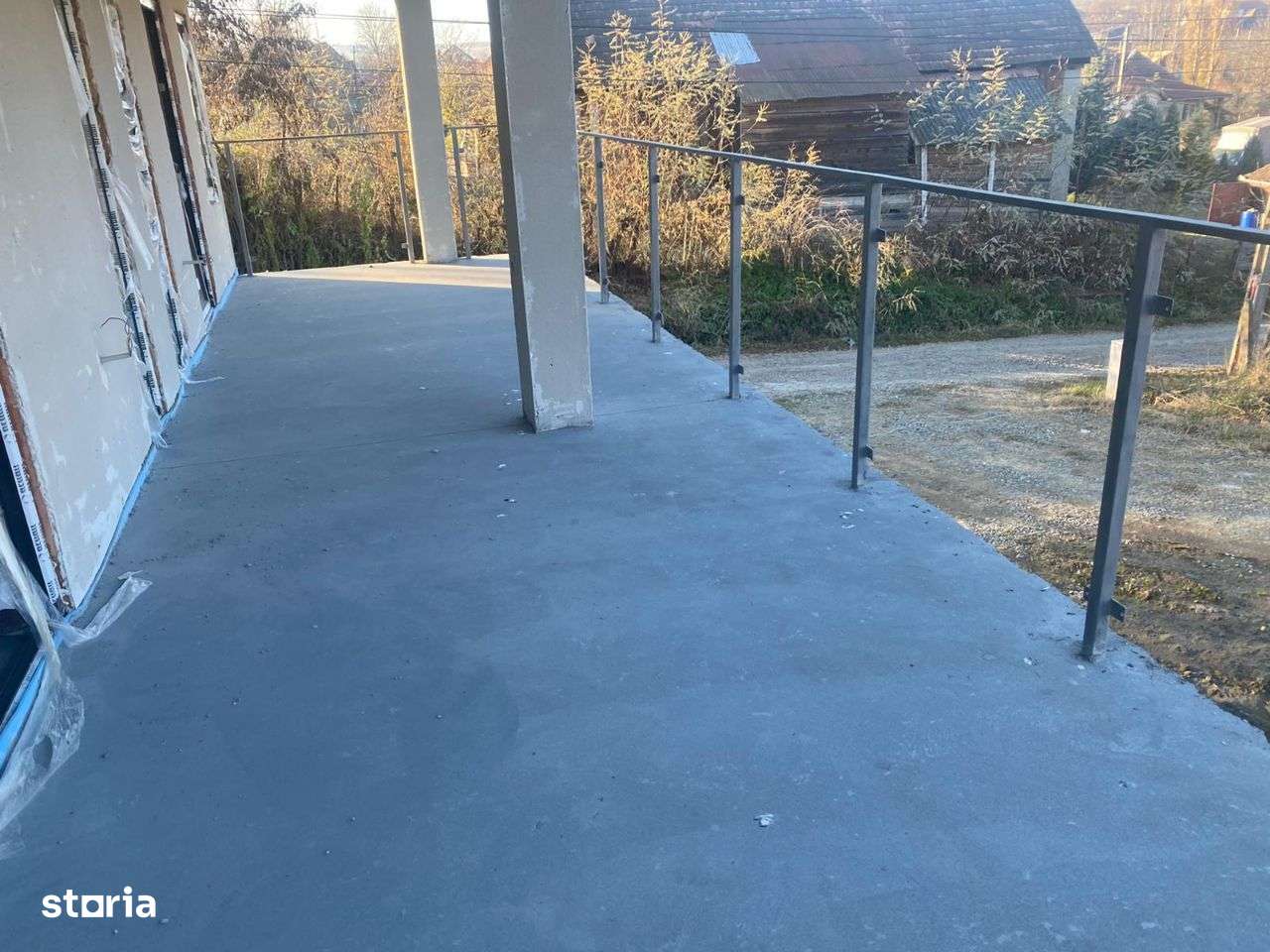 Casa cu garaj,S+P,t180 mp ,teren 1600 mp imediat ocupabila în Ceas - Imagine principală: 4/5