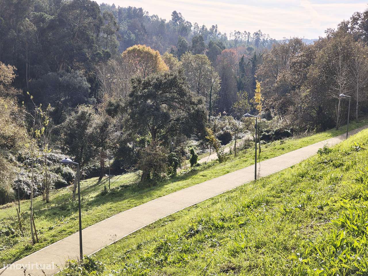 MORADIA NOVA - T3+Escritorio - Junto Escola MARQUES LEITÃO - VALBOM - - Grande imagem: 3/11