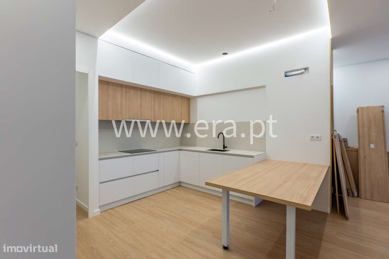 Moderno T0+2 Remodelado em Viana do Castelo - Grande imagem: 4/19