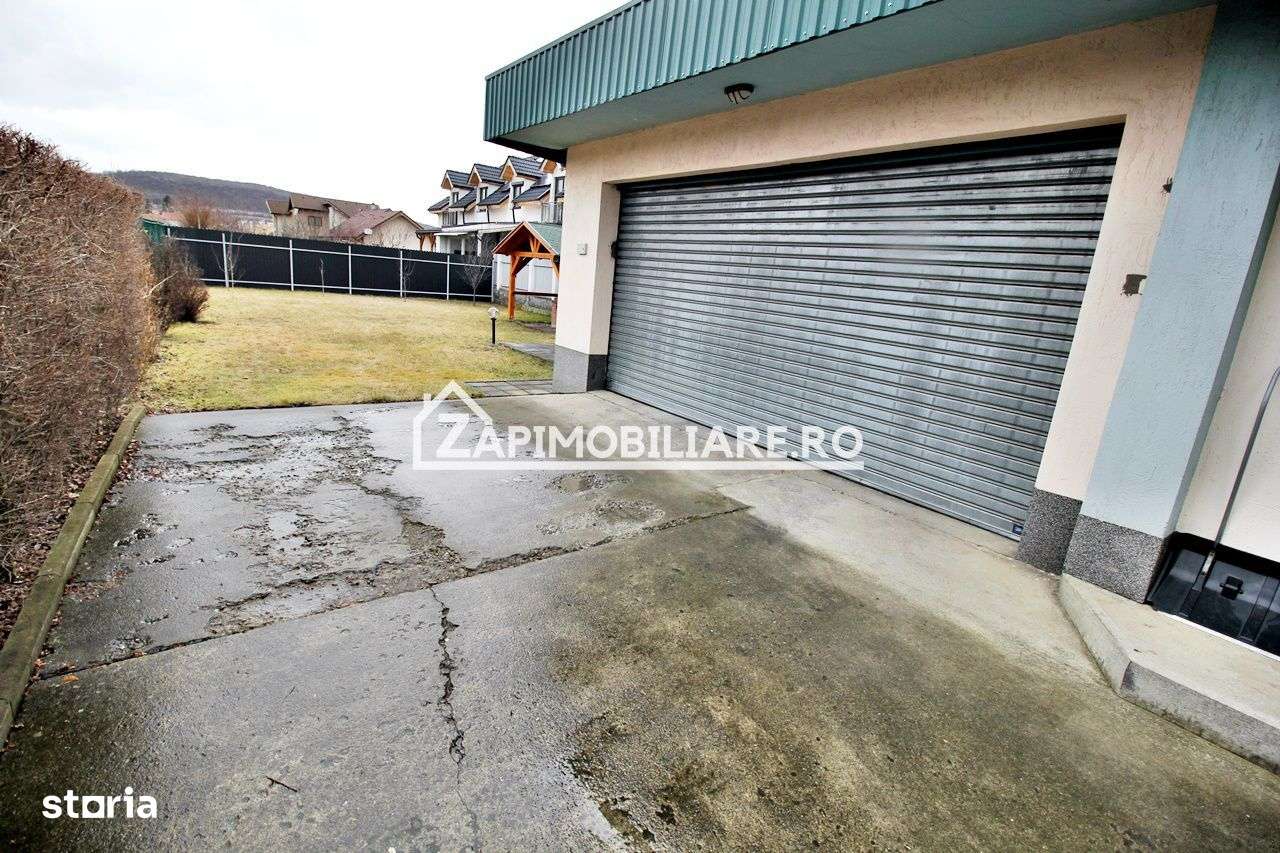 Casa+spatiu comercial cu trifazic,434 mp, 750 mp teren, - Imagine principală: 4/5