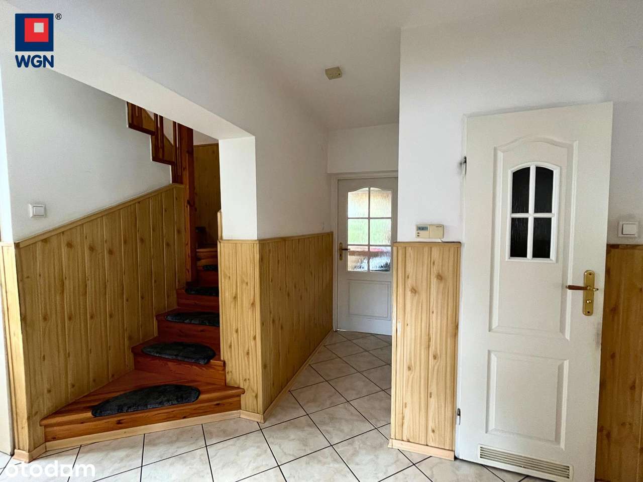 Dom wolnostojący w cichej okolicy w Bystrzycy Kłodzkiej na sprzedaż.-12