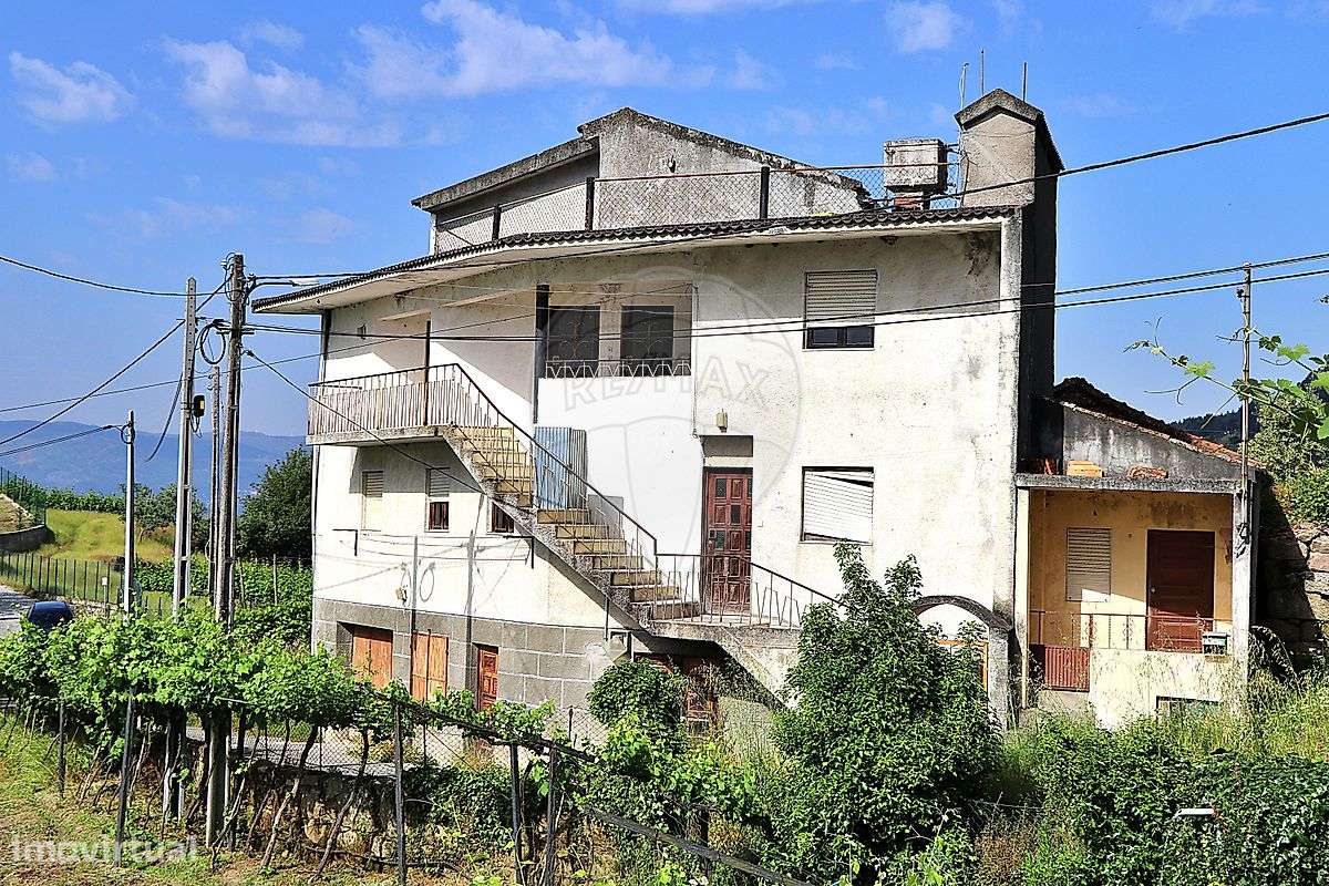 Moradia T6 para venda - Grande imagem: 3/19