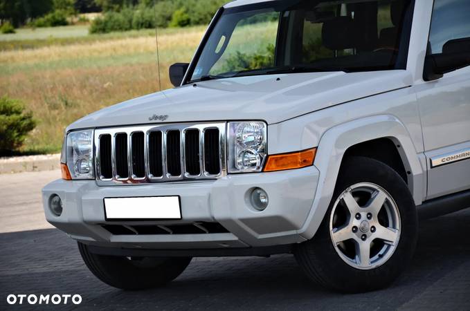 Jeep Commander 3.7 V6 - 4