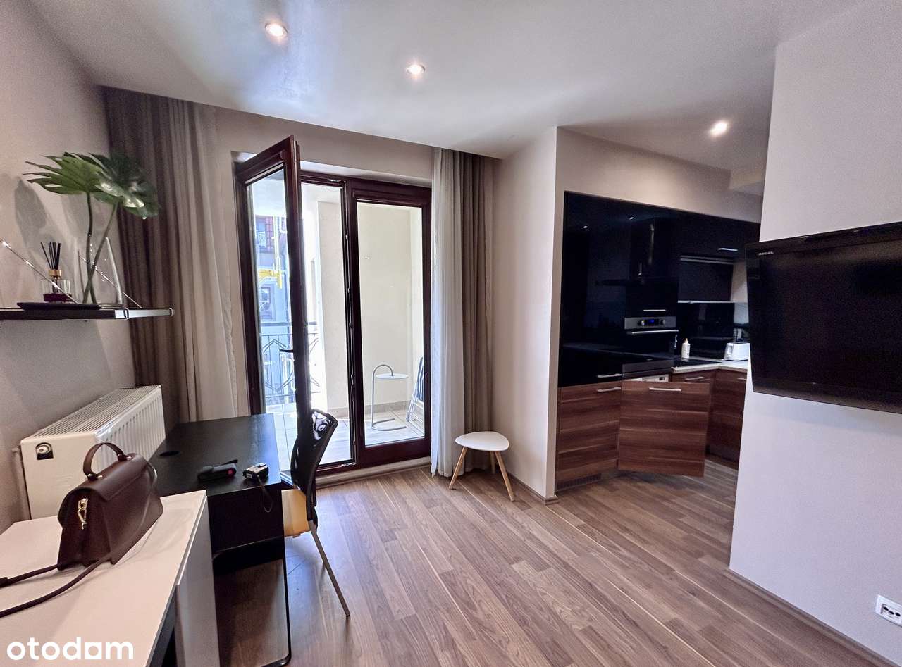 Gotowiec inwestycyjny przy A4/AOW | Idealna przystań biznesowa-4