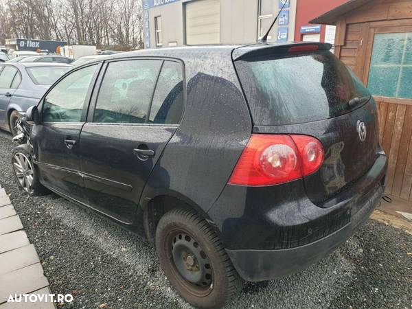 Dezmembrez Volkswagen Golf 5 2007 2.0tdi BMM - 2