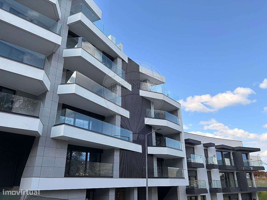 Apartamento T0 para venda - Grande imagem: 2/12