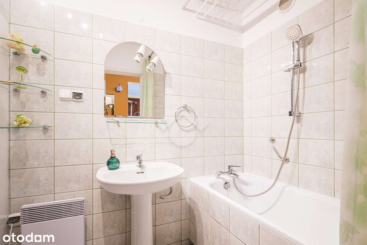 Kawalerka, balkon, m. postojowe, 11 735 zł/ m2, tramwaj, autobus-9