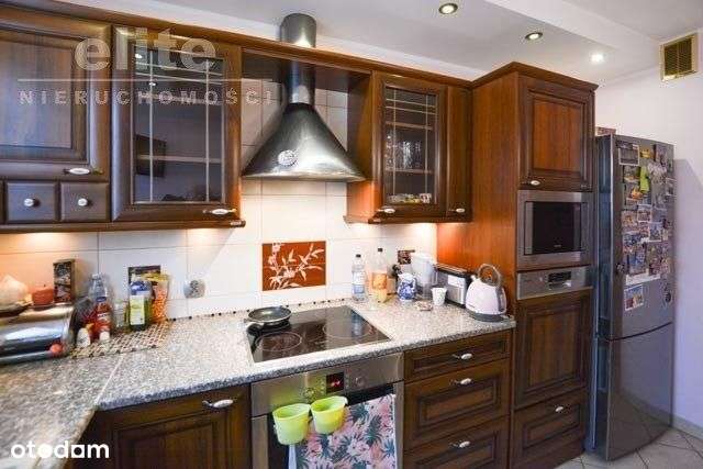 Wygodne trzypokojowe mieszkanie, klimatyzacja-13