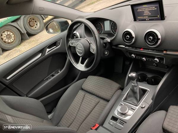Audi A3 Sportback 1.6 TDI Sport - 3