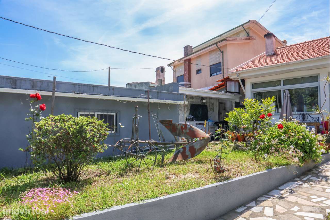 Moradia T3 Renovada em Canidelo-18