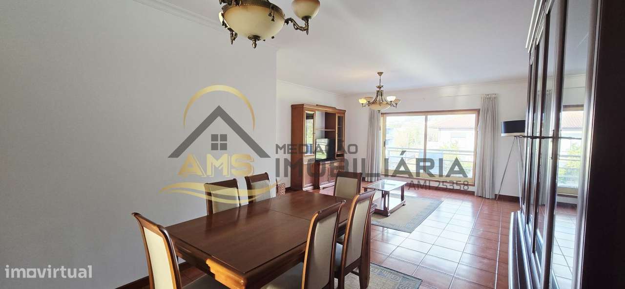 APARTAMENTO T3 COM TRÊS FRENTES E GARAGEM A 5 min a pé do Centro de-44