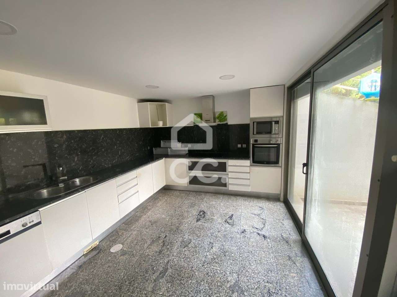 Moradia T3 em Pinheiro - Guimarães-33
