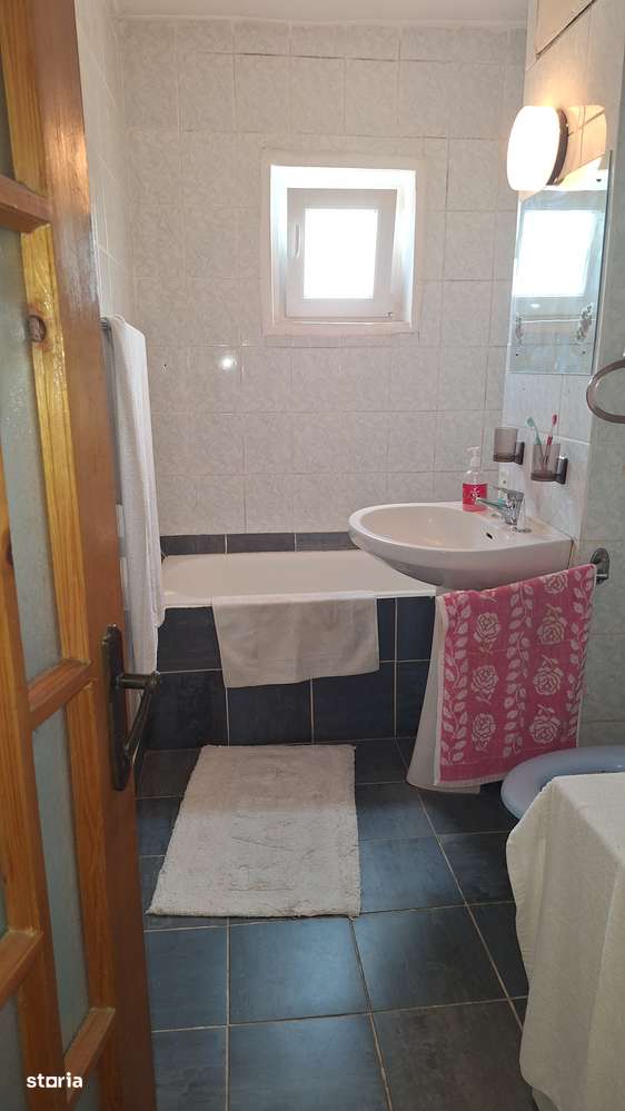 Apartament etajul 1 Micalaca,  75mp-5