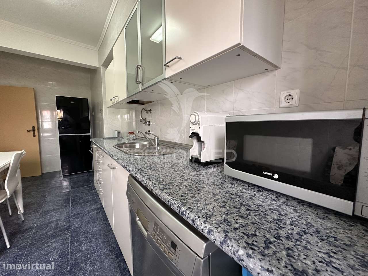 Moradia T7 com piscina e Garagem na Lagoa de Albufeira - Grande imagem: 4/35