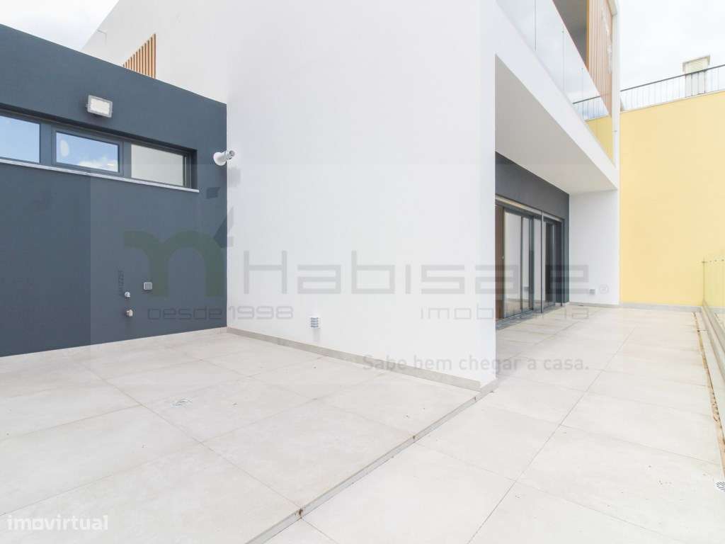 Moradia de Luxo com elevador, piscina e vista panorâmica, em Loures-29