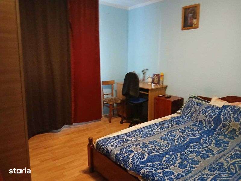 Apartament de 2 camere in Crangasi.