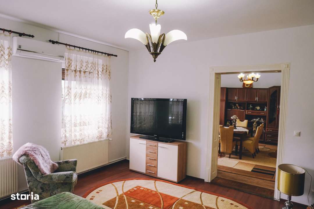 Casa renovata integral 4 camere + garaj | Piata Cluj, Str. Paris, Sibi-16