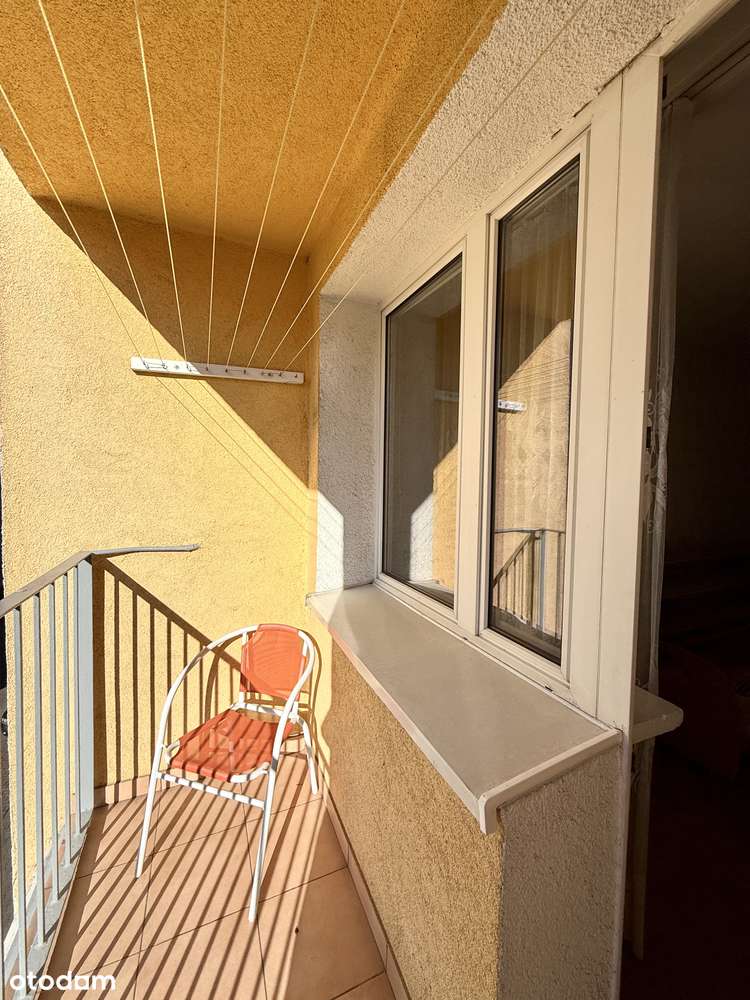 Do sprzedania 2 pokojowe mieszkanie w Dzierżoniowie, osiedle Błękitne-8