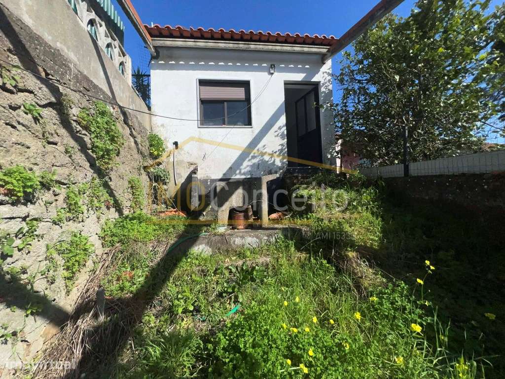 Moradia T2| Quintal| Carvoeiro| Maçao-26