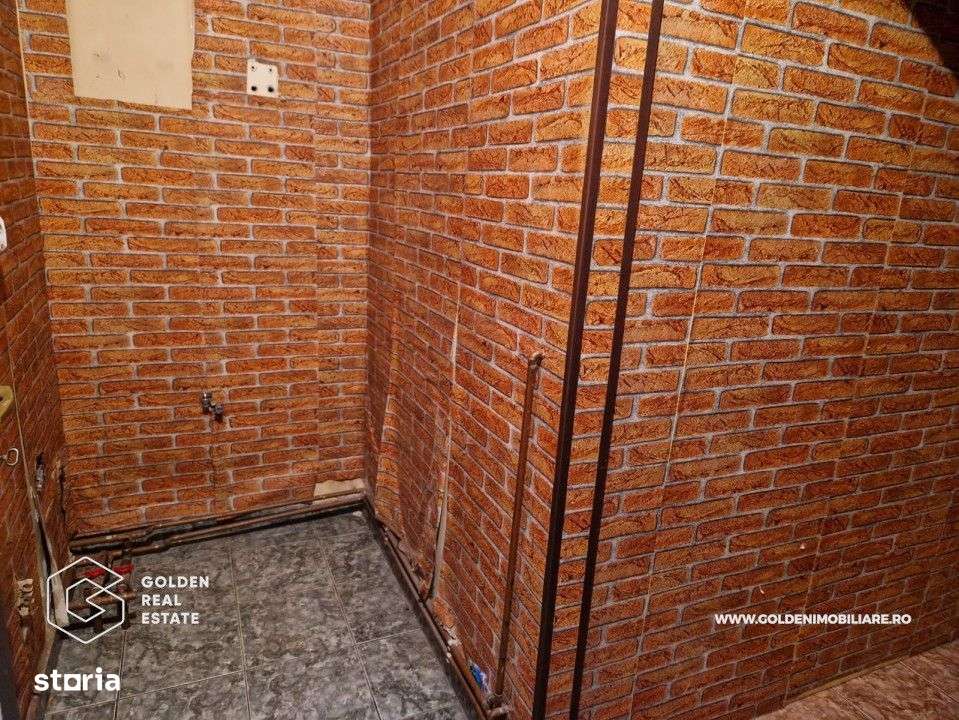 Apartament 3 camere, ultracentral, cladirea Catedralei Catolice - Imagine principală: 4/10