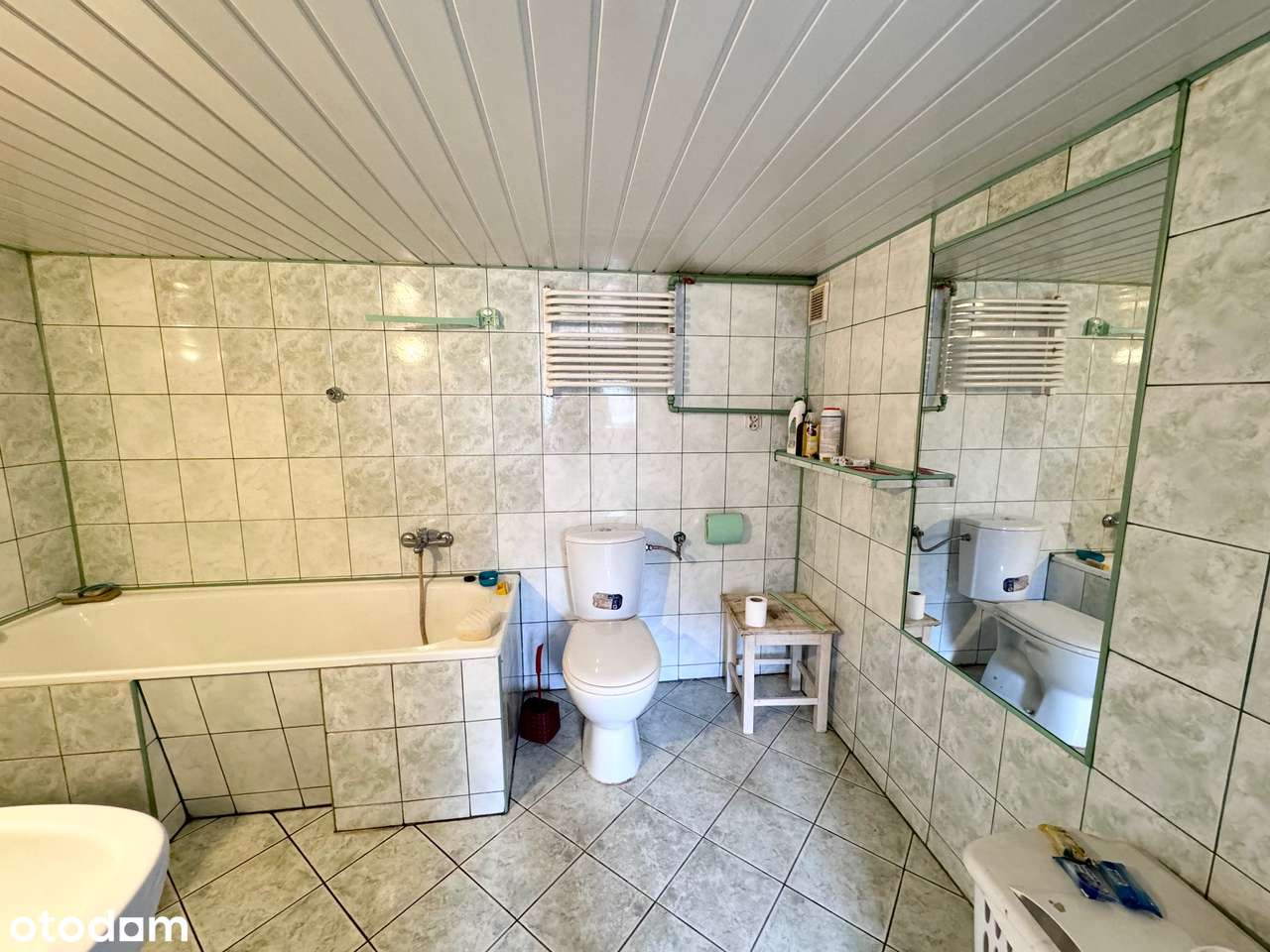 Dom z Potencjałem w Malowniczej Lokalizacji nad Rzeką-12