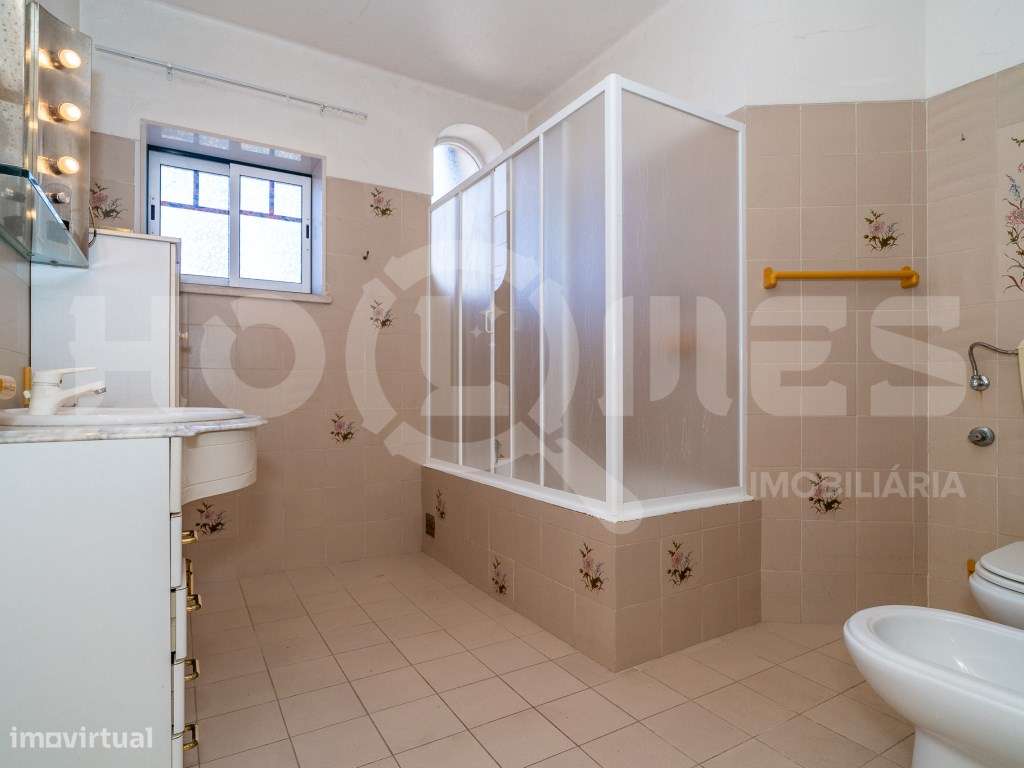 Moradia | Qualidade de Construção | Anexos | Jardim | Garagem | Charme-49