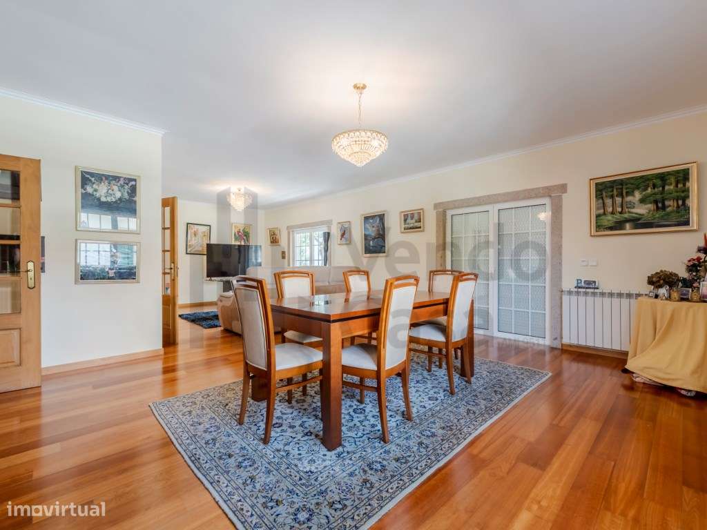 Vende-se Moradia Individual - Braga - Frossos-5