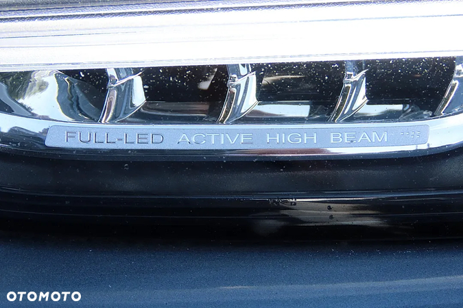 Volvo V90 D5 SCR AWD Inscription - 14