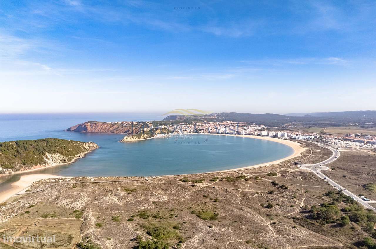 Modern 3+1 Bedroom Villa with Private Pool-25