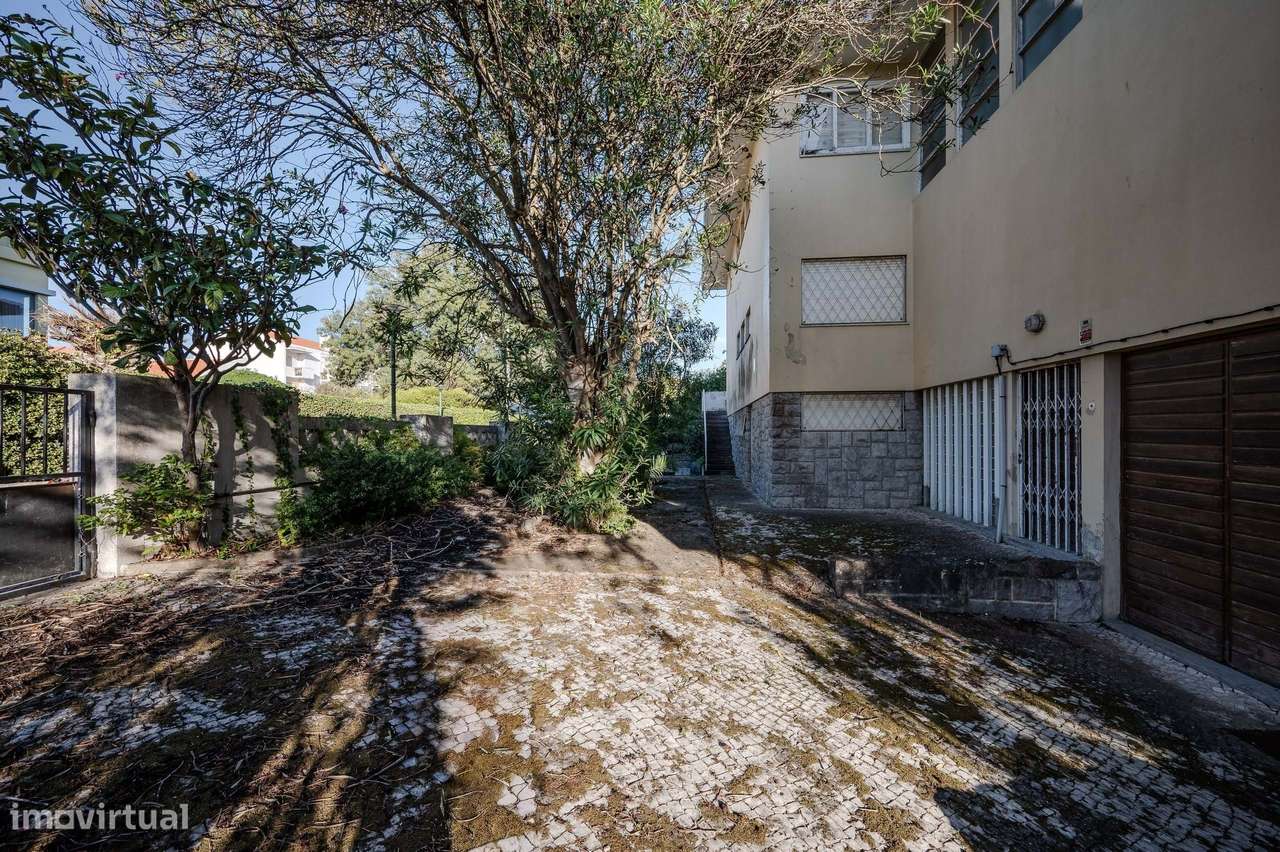 Moradia espaçosa em Carcavelos, junto à estação e à praia-22