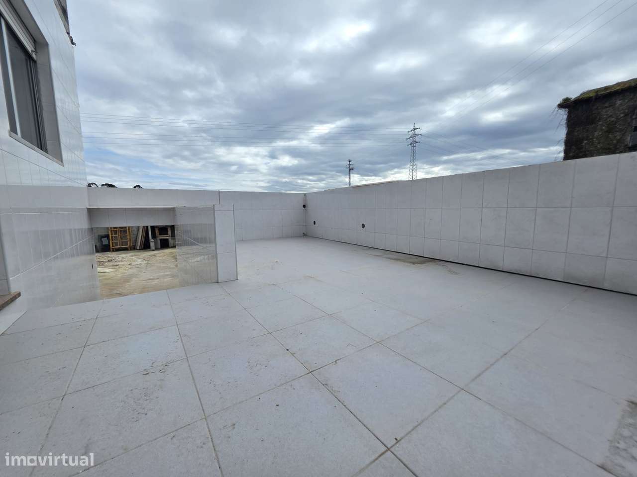 Troque o seu apartamento por uma moradia de 4 frentes em Argoncilhe-22