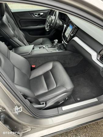 Volvo V60 D3 Geartronic Momentum - 6