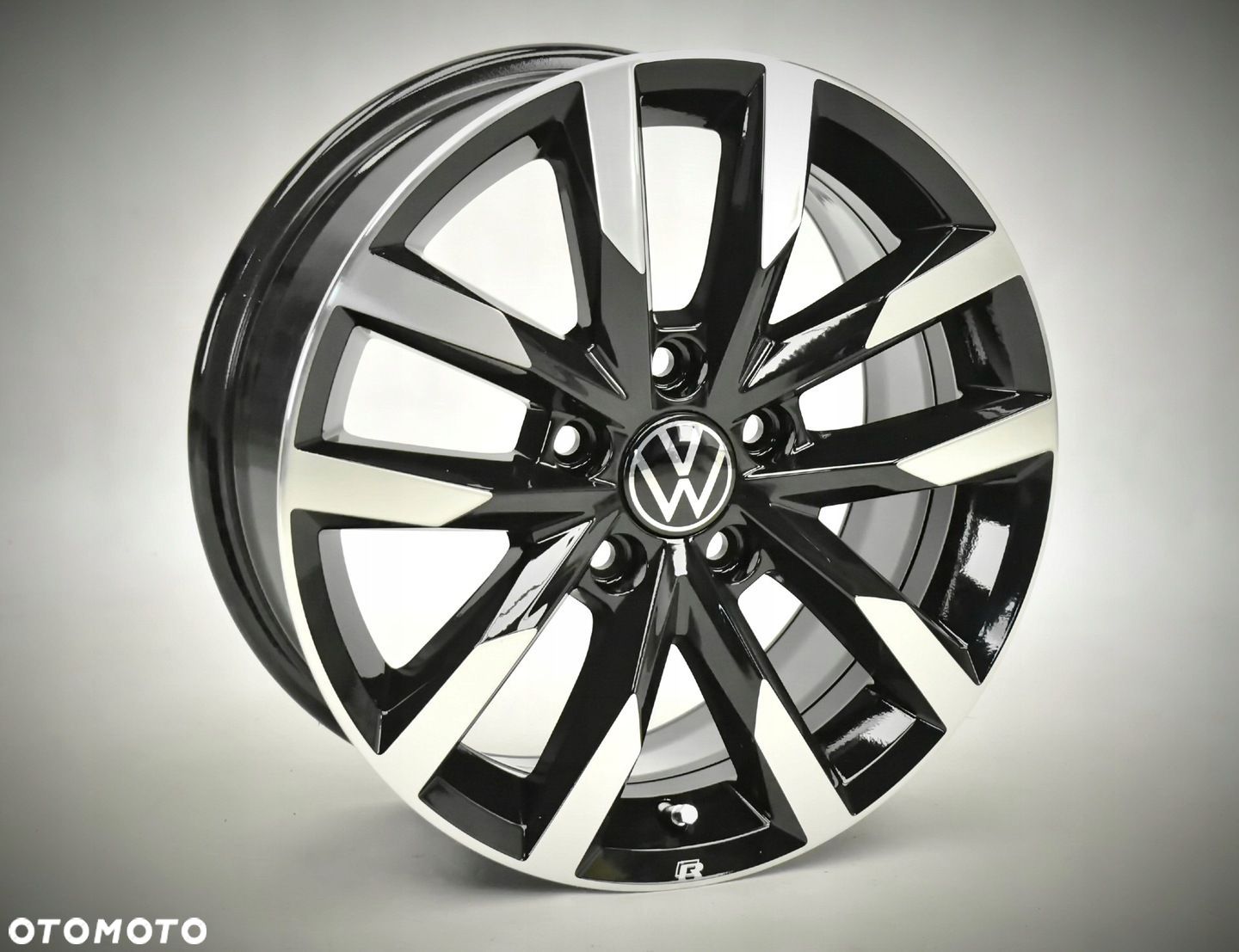 VW PASSAT R-LINE B8 3G 6,5x16 ET41 3G0601025BM SEPANG - 1