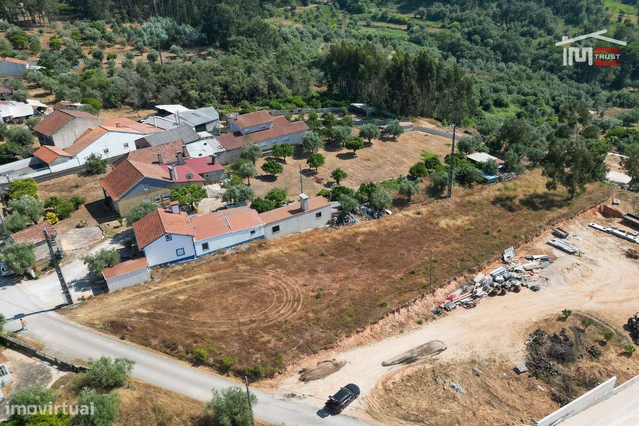 Terreno para construção - Grande imagem: 3/13