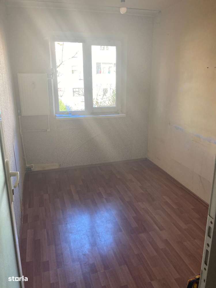 ap 3 camere in zona Boema-Tomis Nord-1