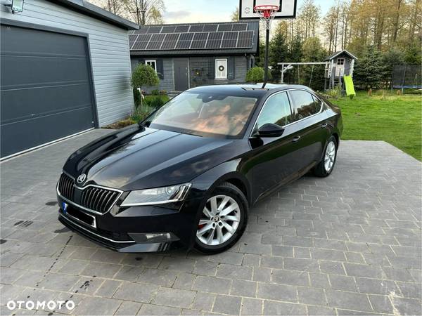 Skoda Superb 2.0 TDI Ambition - 2