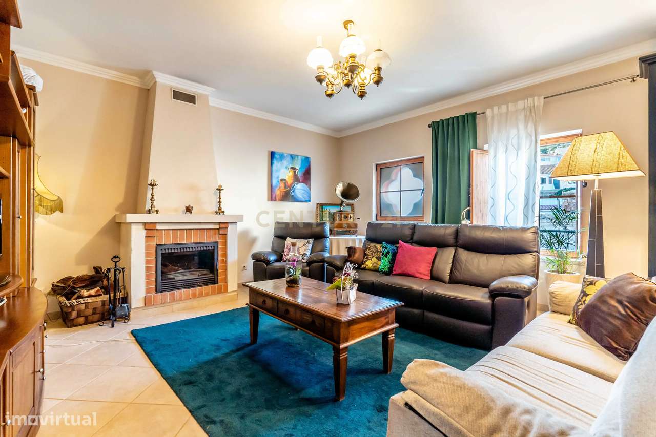 Moradia T4 | S.B. Messines | Garagem | Varandas - Grande imagem: 3/40