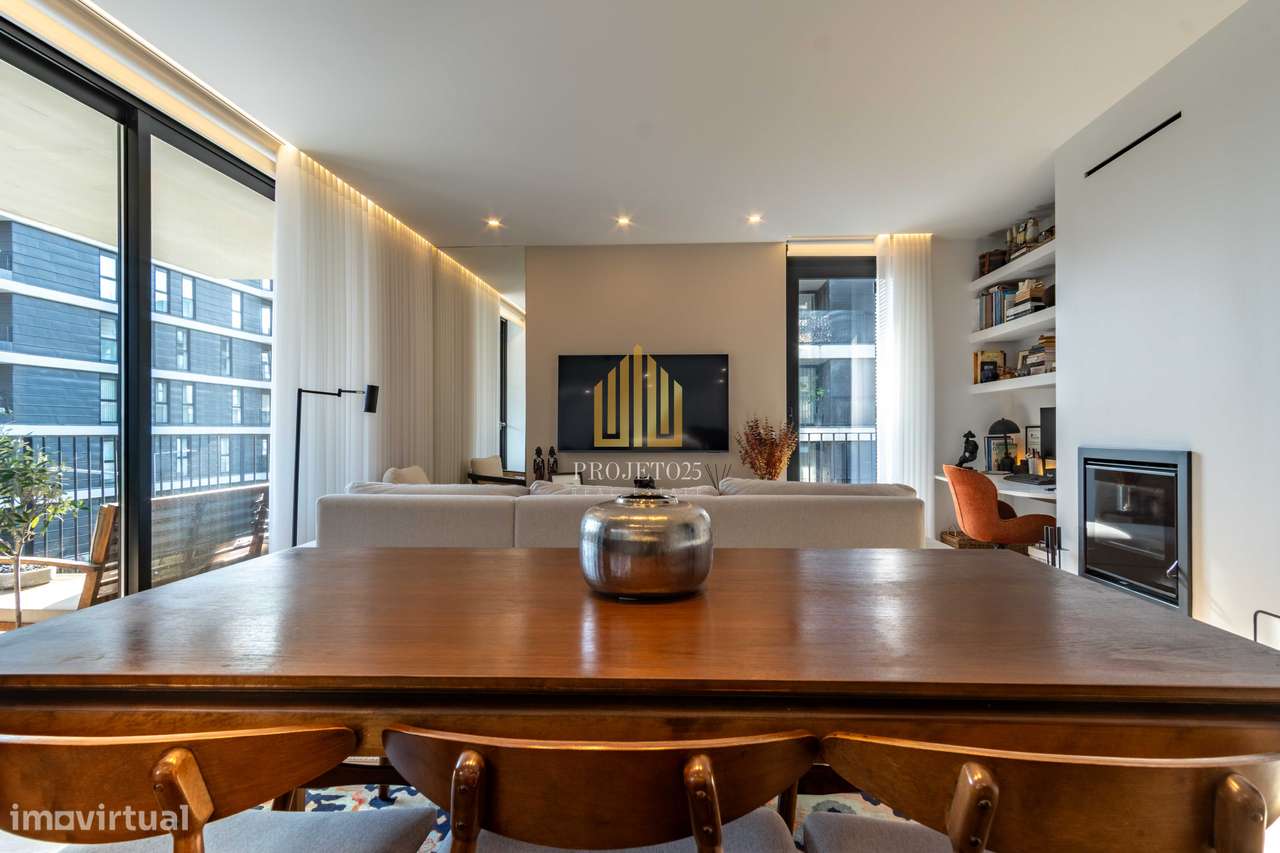 Luxuoso T2 Green Terrace, com grande varanda, zonas verdes e jardins.-11