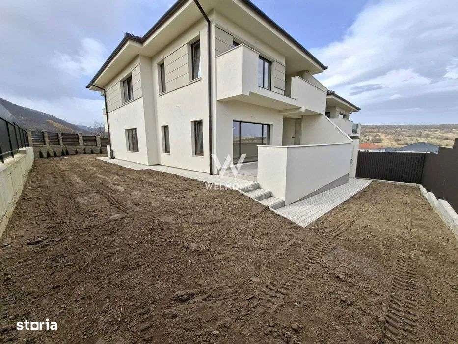 Casă individuală cu priveliște spectaculoasă catre Cisnădioara - Imagine principală: 3/8