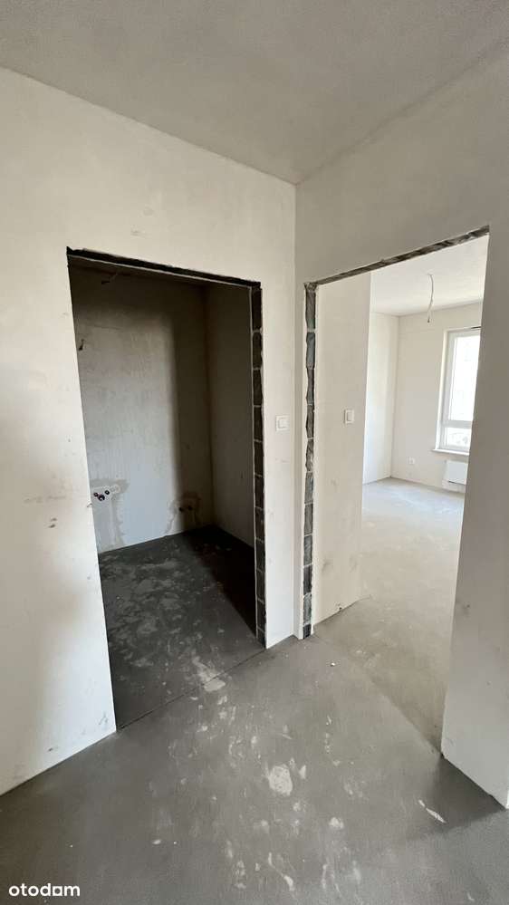 3-pokojowe mieszkanie do własnej aranżacji-5