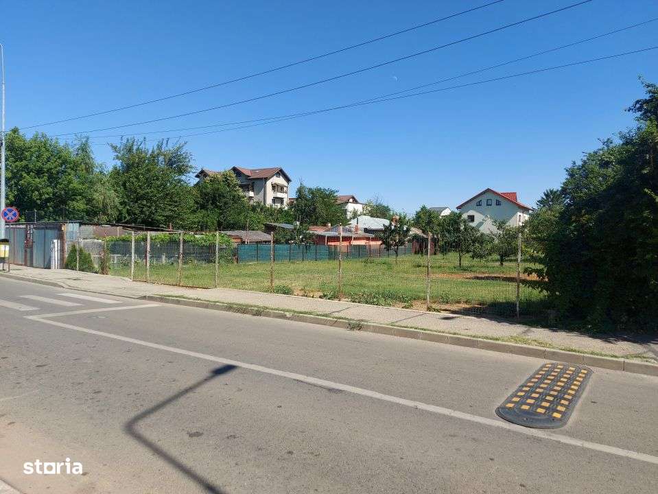 O proprietate imobiliara deosebita, formata din casa si mult teren!-8