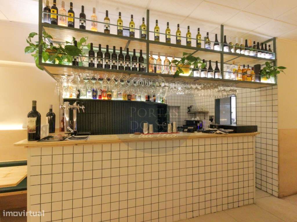 Hamburgueria totalmente equipada no centro de Lisboa-3