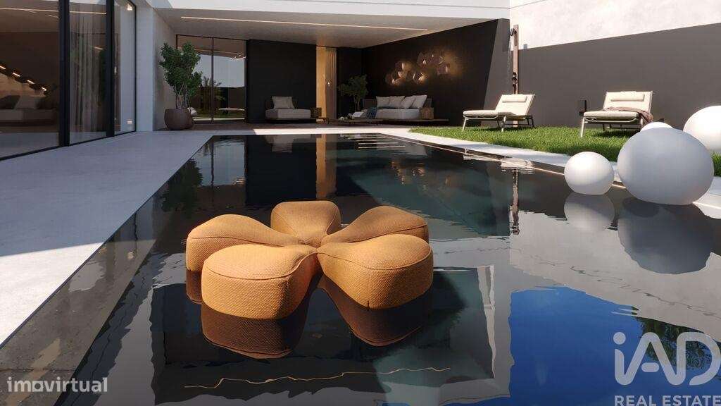 Casa / Villa T4 em Milheirós de 492,00 m2 - Grande imagem: 5/25