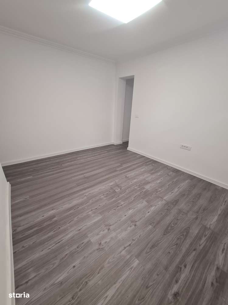 Zona Tribunal- garsoniera decomandata, renovata complet, 25 mp utili-7